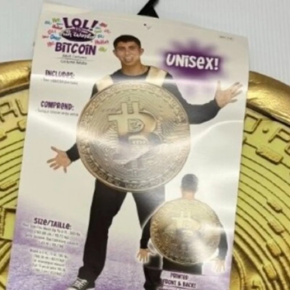 ** LAST‎ FEW! New Adult/ Teen Bitcoin Crypto Gold Coin Costume Halloween Unisex